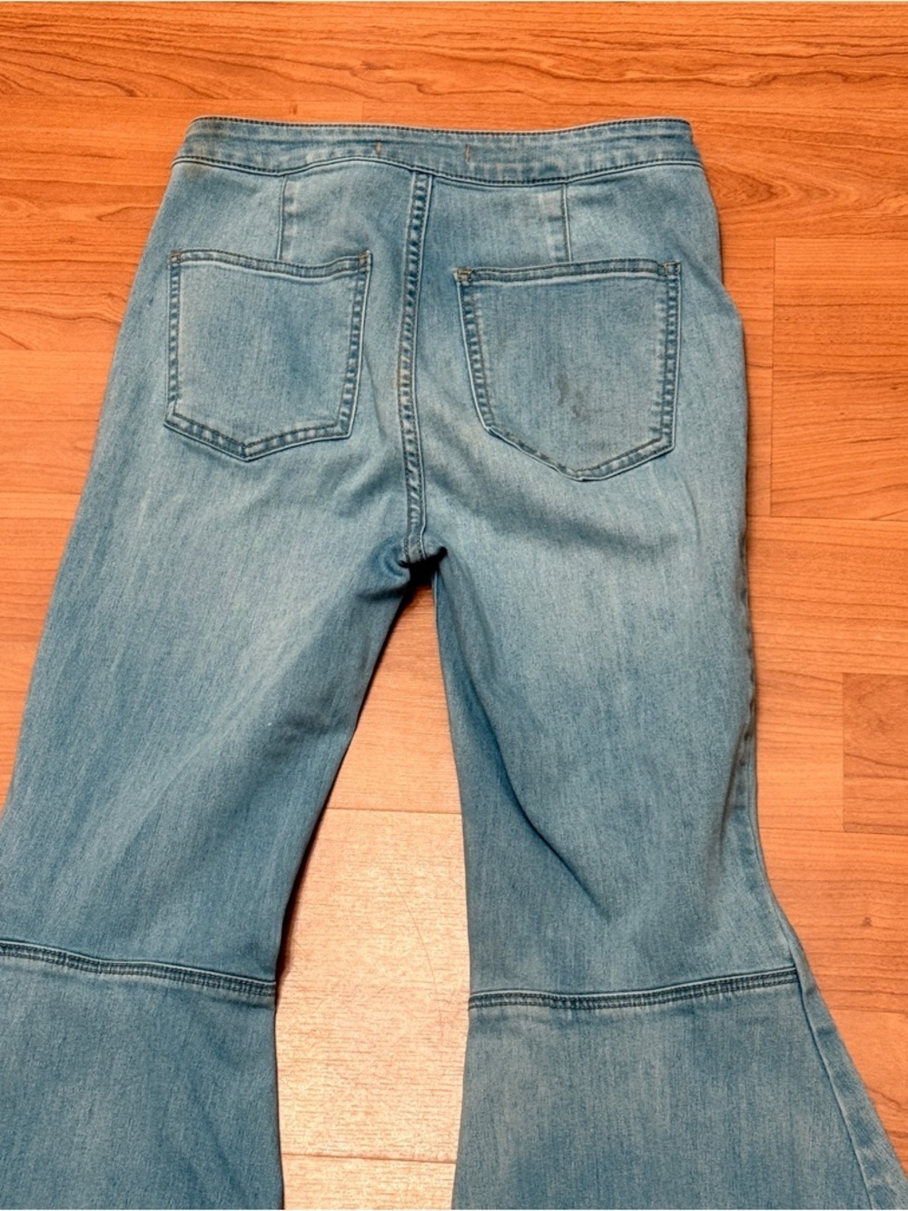 FREE PEOPLE Just Float on Flare Jeans Size 26 - Picture 8 of 11